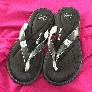 Under Armour Women’s Marbella Flip Flops size 9